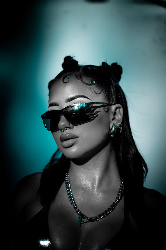 [ "CA$H VI$ION" ]._ < $UNGLA$$E$ // SHADE$ >