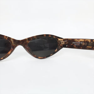 HER $hades (CatEye) 001